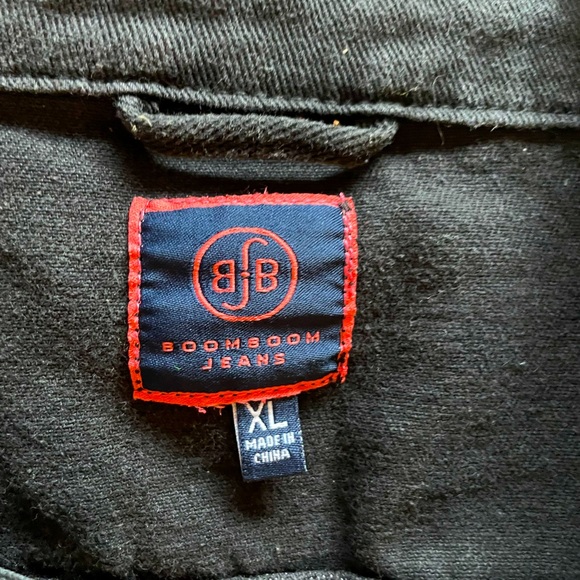 Distressed Rose appliqué denim jacket - Picture 2 of 3